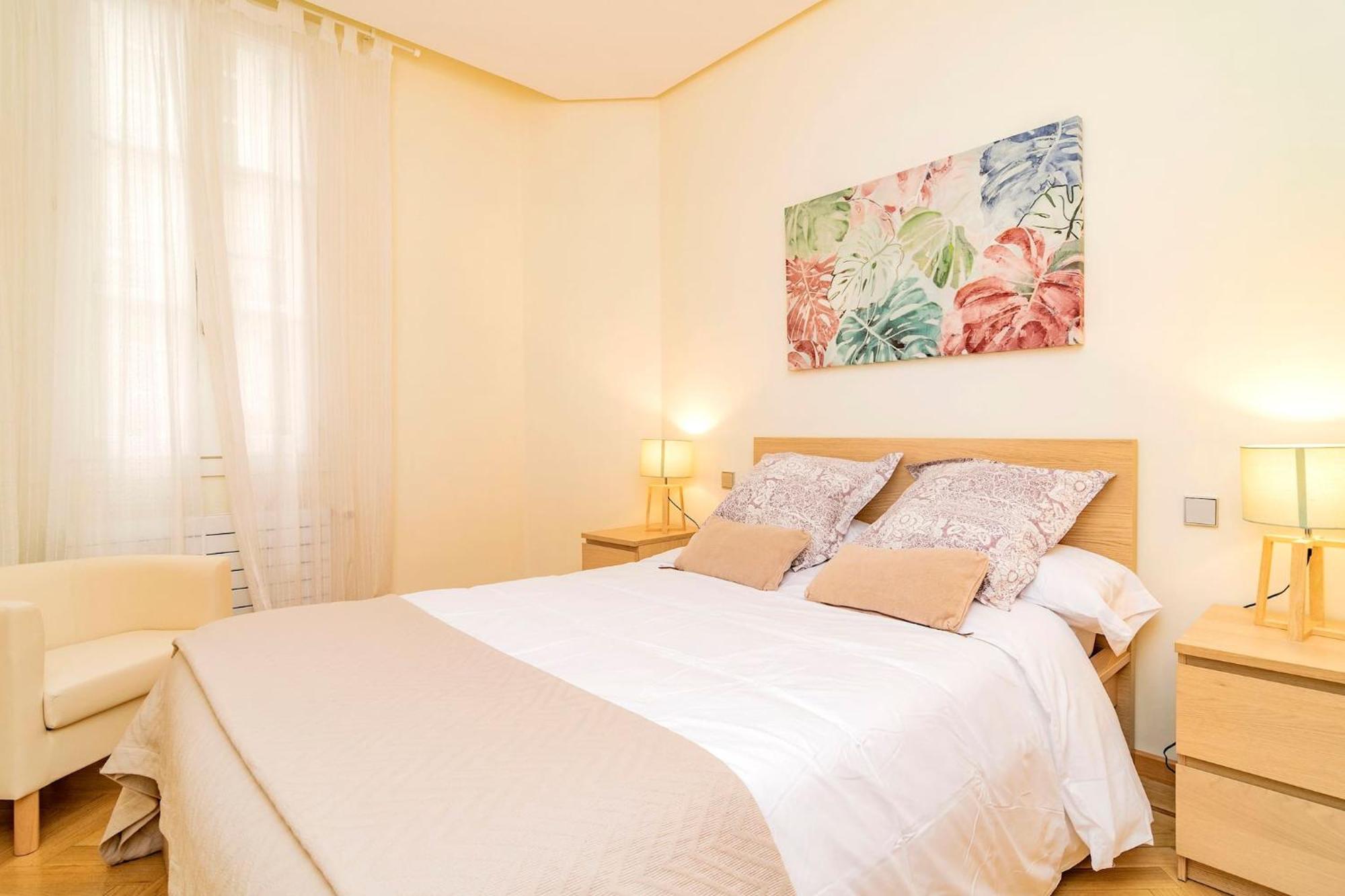 Velazquez Suites Madrid Exterior foto