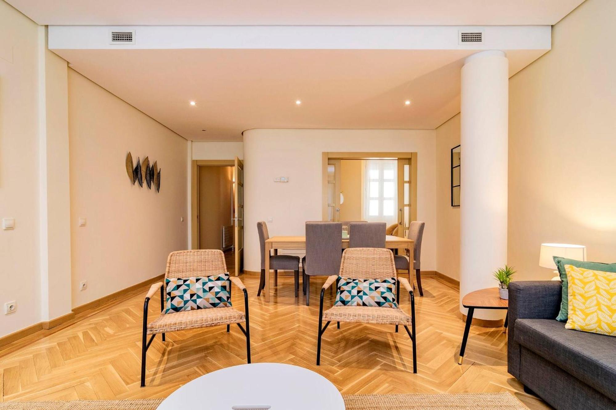 Velazquez Suites Madrid Exterior foto