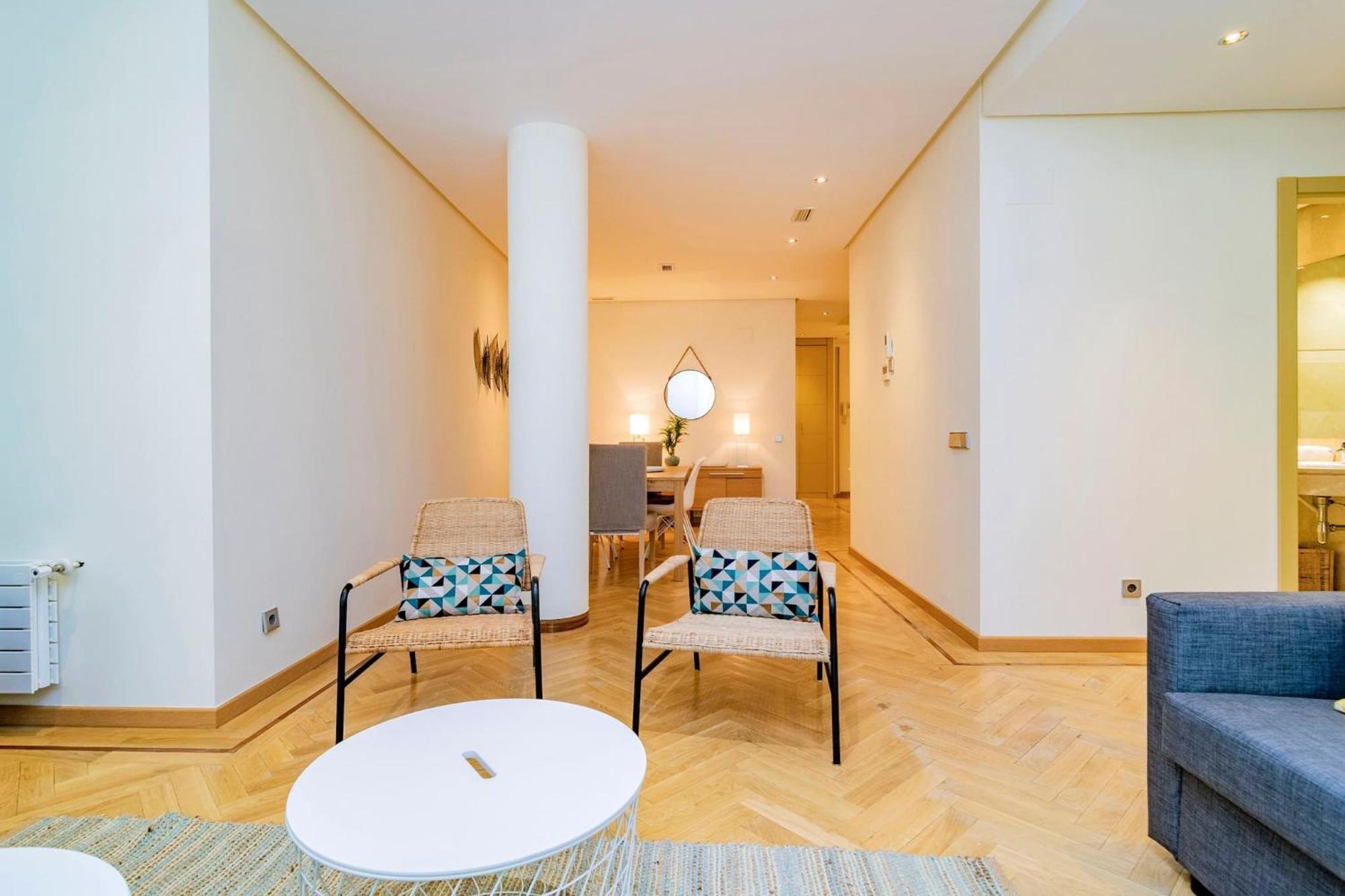 Velazquez Suites Madrid Exterior foto